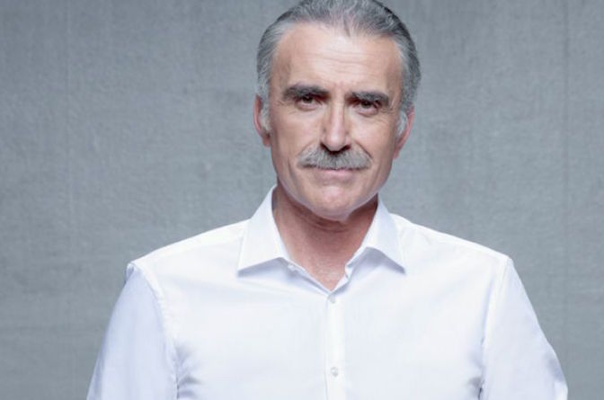 Juan y Medio